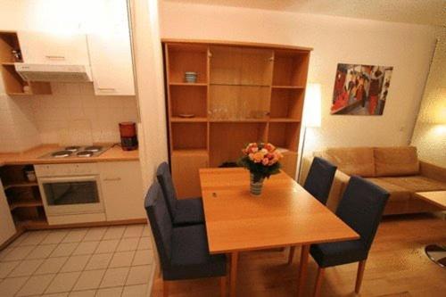 Topdomizil Apartments Checkpoint Plaza Berlim Exterior foto